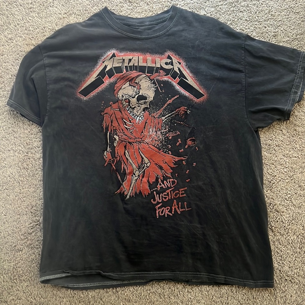 Metallica T-shirt orange and gray